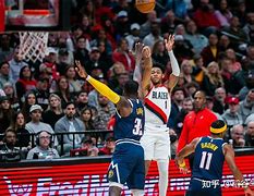 开拓者遇强敌——门罗重修旧好单节轰下分带队获得平局的简单介绍